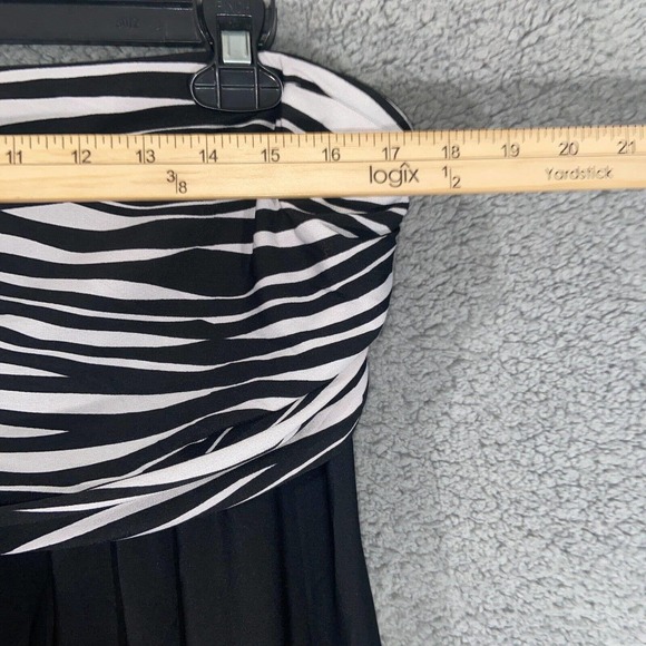 Chico's Dress Womens 2 Black White Zebra Strapless Maxi Back Zip Stretch - Picture 10 of 13